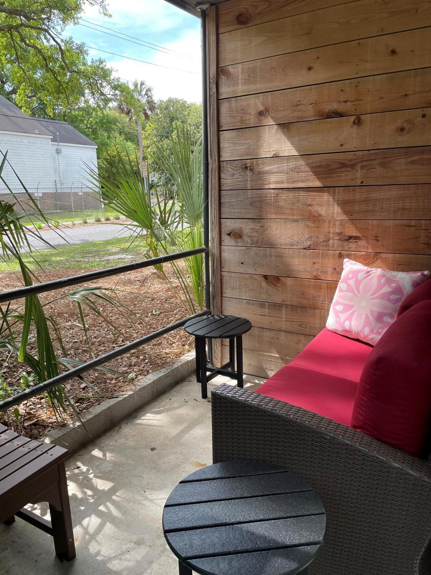 Apartmán Folly Vacation Great Location, Vintage And Fun 120 Unit A Folly Beach Exteriér fotografie